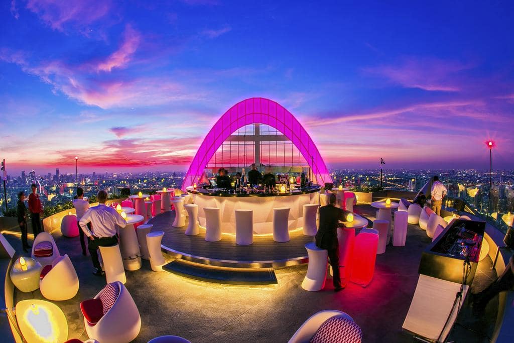 รีวิว!! 12 ที่พักกรุงเทพ มี Rooftop Bar วิวดีราคาไม่แพง เริ่มต้นแค่คืนละ 750 บาท!