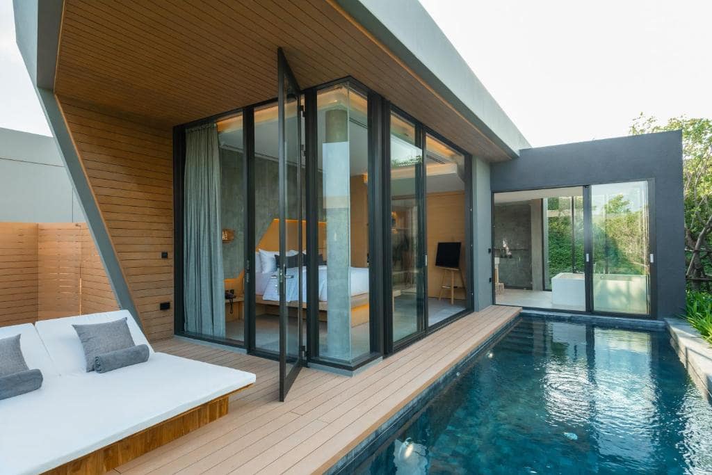 รีวิว!! 10 ที่พักพัทยา มีสระว่ายน้ำส่วนตัว ดีไซน์สวย เหมาะถ่ายรูป!