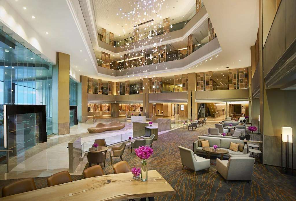 10 โรงแรมกรุงเทพ 5 ดาว ติดแหล่งช้อปปิ้ง ราคาไม่แพง!