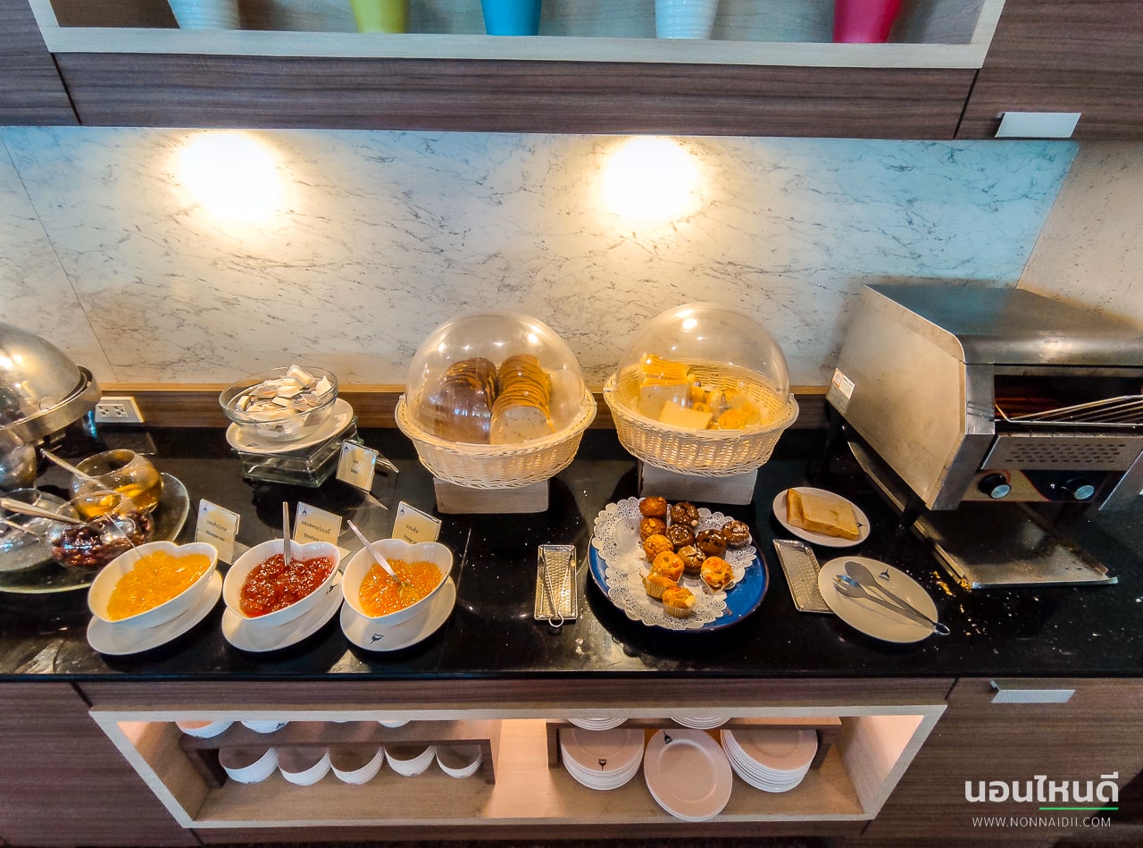 รีวิว!! Hua Hin Grand Hotel and Plaza โรงแรมวิวทะเล ใจกลางเมืองหัวหิน เริ่มต้นแค่หลักร้อย!
