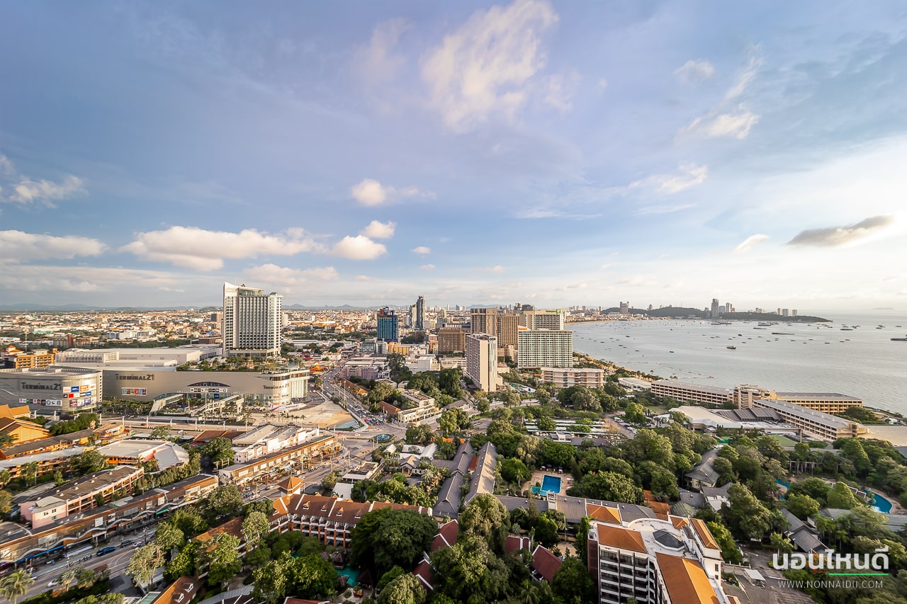 รีวิว!! Grande Centre Point Space Pattaya โรงแรมธีมอวกาศสุดล้ำ พร้อมสวนน้ำแบบจัดเต็มในพัทยา!