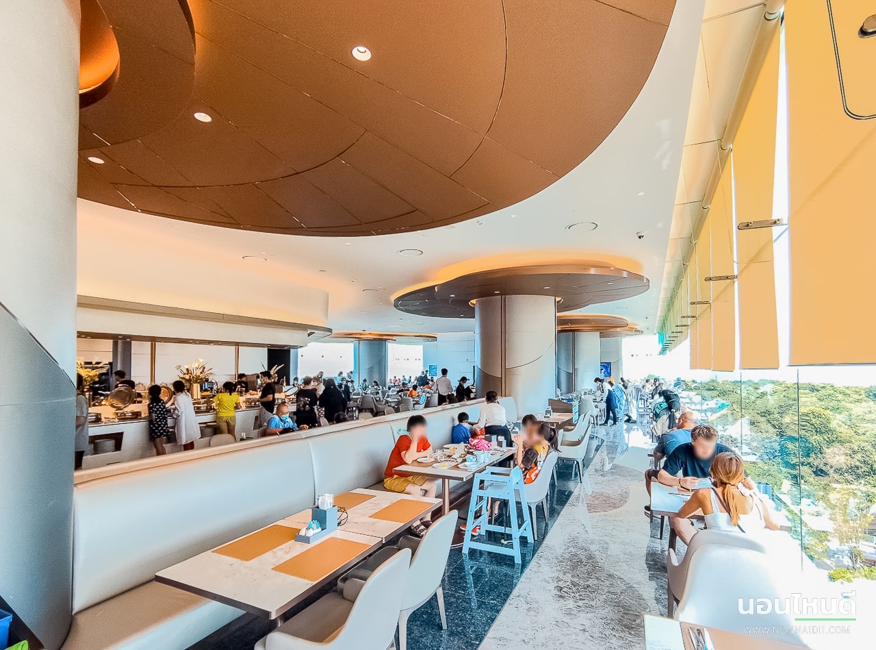 รีวิว Grande Centre Point Space Pattaya โรงแรมธีมอวกาศสุดล้ำ พร้อมสวนน้ำแบบจัดเต็มในพัทยา