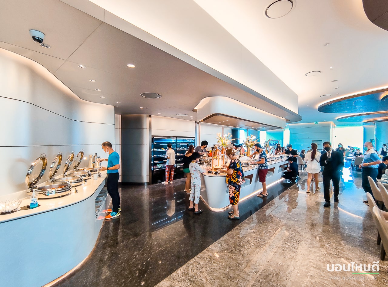 รีวิว!! Grande Centre Point Space Pattaya โรงแรมธีมอวกาศสุดล้ำ พร้อมสวนน้ำแบบจัดเต็มในพัทยา!