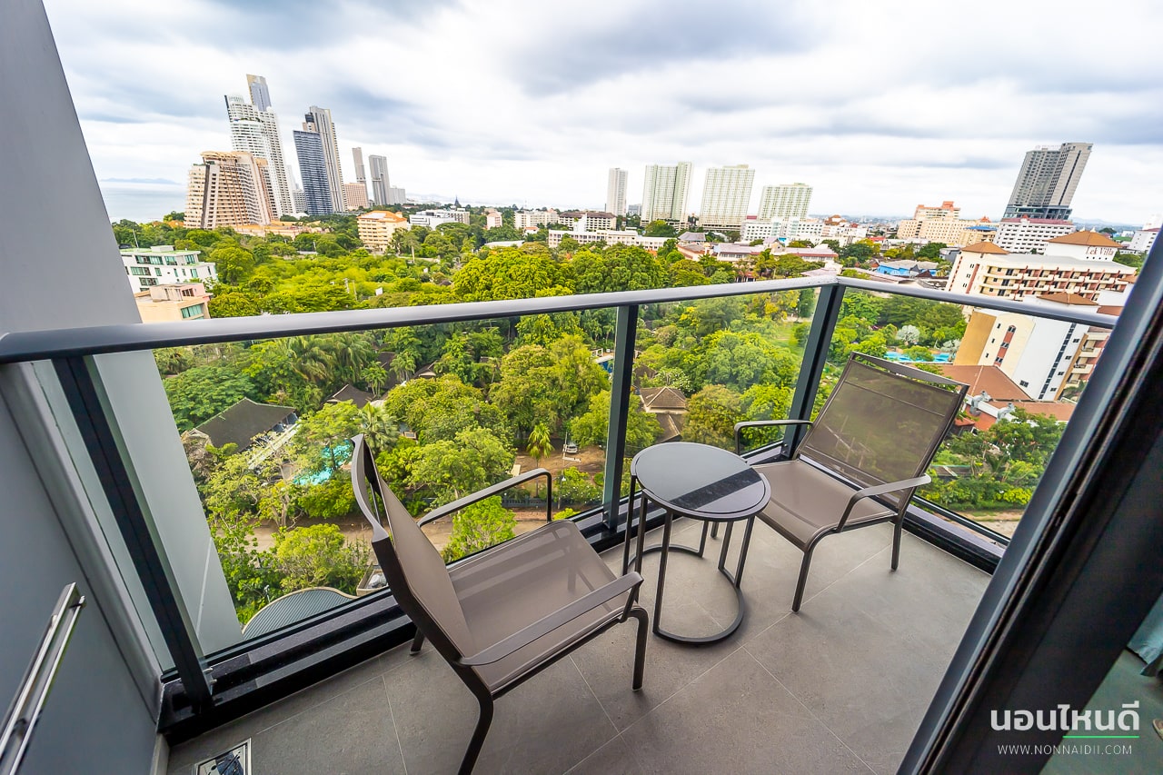 รีวิว!! Grande Centre Point Space Pattaya โรงแรมธีมอวกาศสุดล้ำ พร้อมสวนน้ำแบบจัดเต็มในพัทยา!