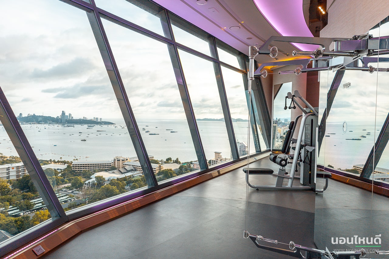 รีวิว!! Grande Centre Point Space Pattaya โรงแรมธีมอวกาศสุดล้ำ พร้อมสวนน้ำแบบจัดเต็มในพัทยา!