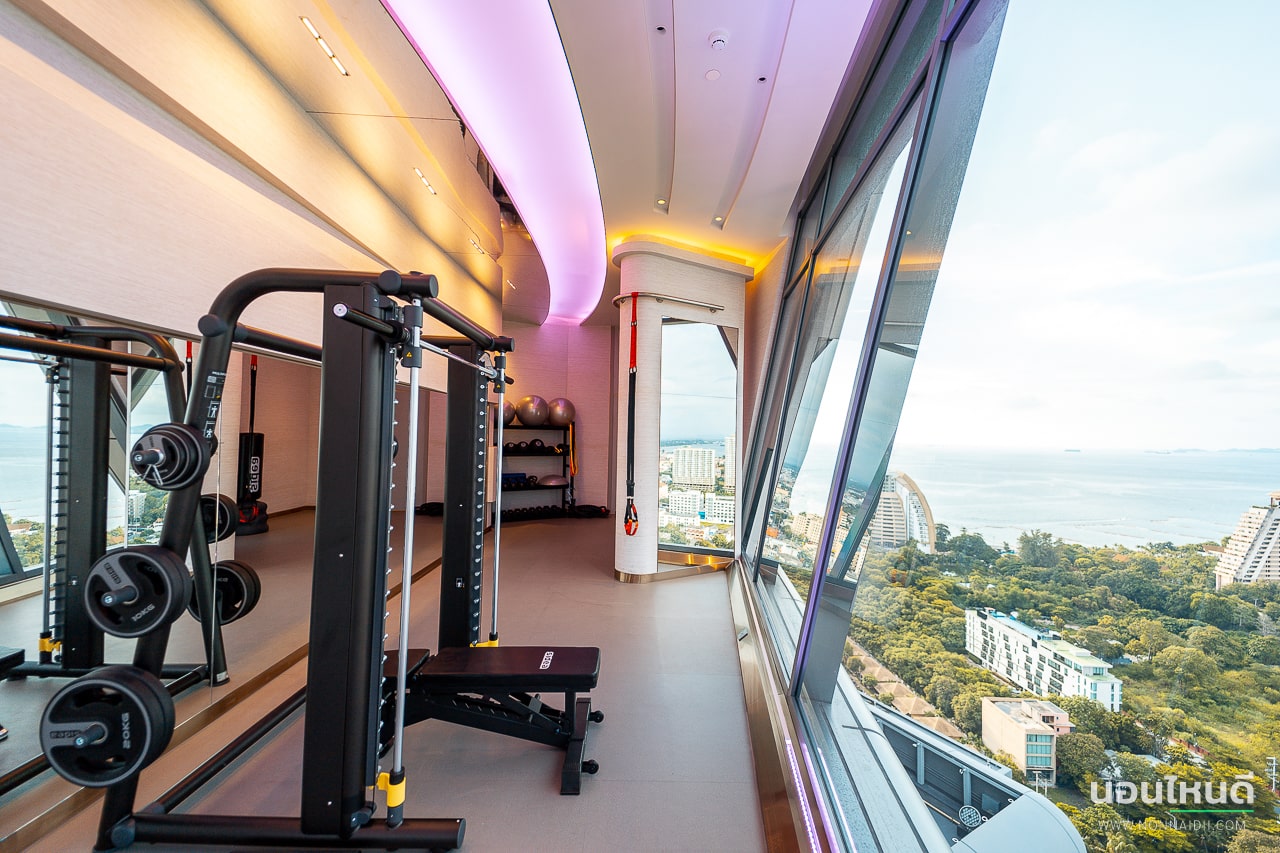 รีวิว!! Grande Centre Point Space Pattaya โรงแรมธีมอวกาศสุดล้ำ พร้อมสวนน้ำแบบจัดเต็มในพัทยา!